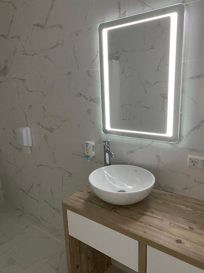 Prenociste Bm-Oil Velika Kladusa Exterior foto